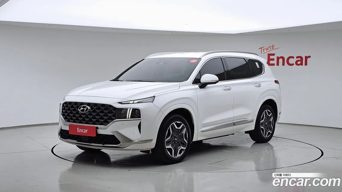 Hyundai Santafe — фото 1