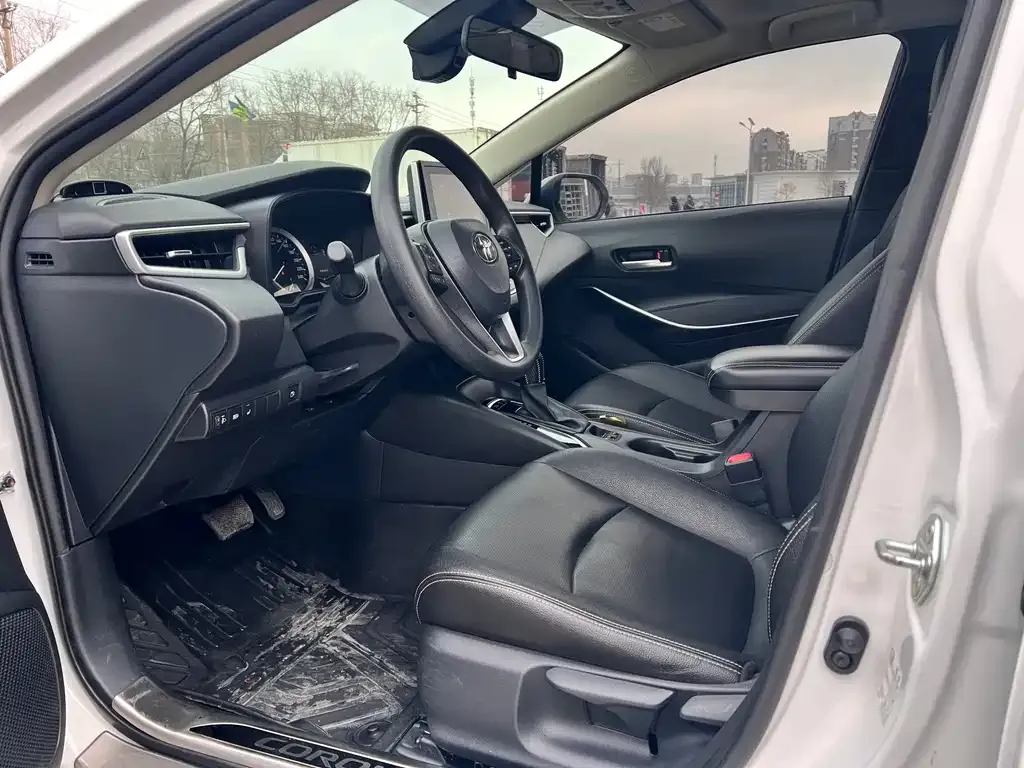 Toyota Corolla 2023 из CN, фото 6