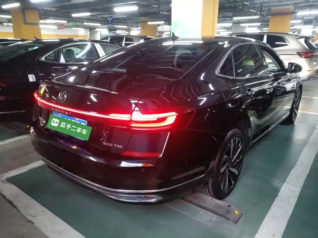 Volkswagen Passat 2022 из CN, фото 9