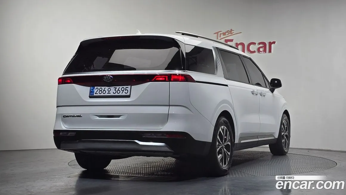 Kia Carnival 2021 из KR, фото 3