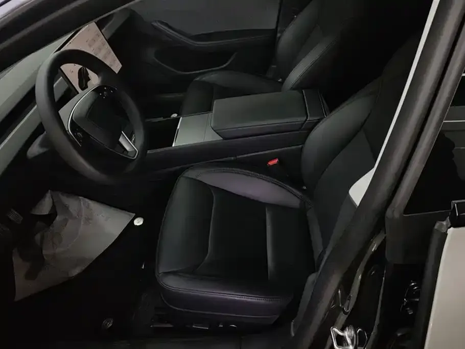 Tesla Model 3 — фото 4
