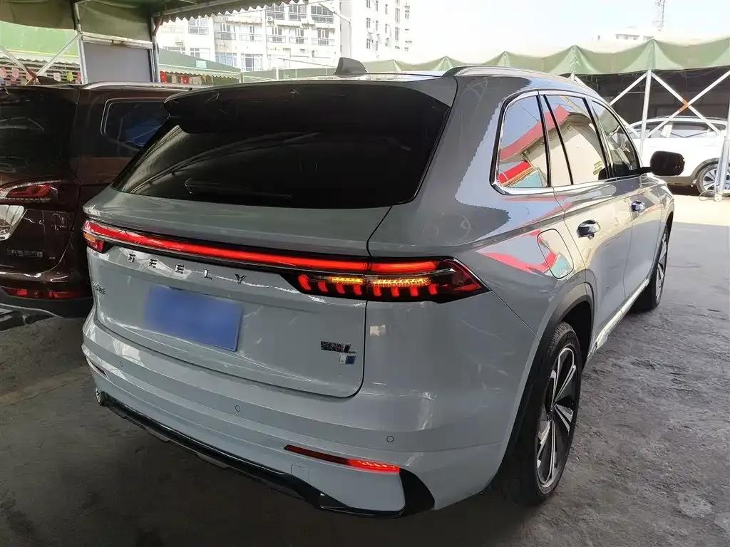 Geely Xingyue L — фото 3