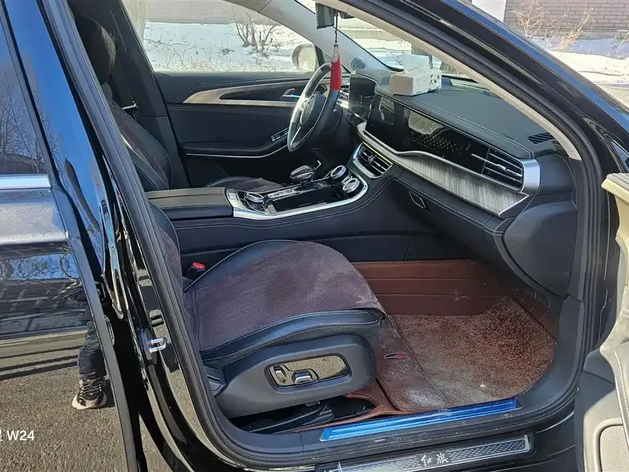 Hongqi H9 2021 из CN, фото 8