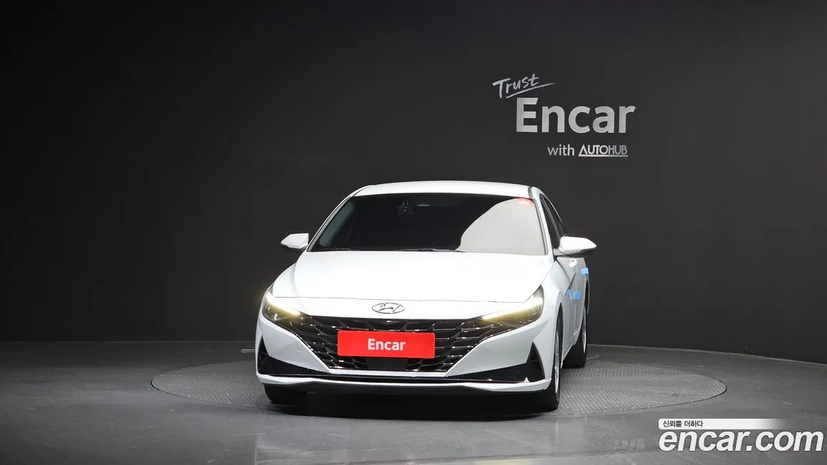 Hyundai AVANTE — фото 3