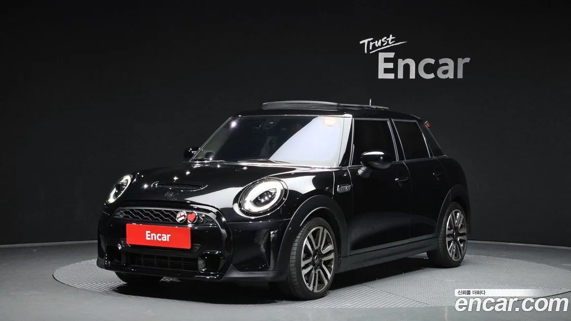 Mini Cooper 2024 из KR, фото 1