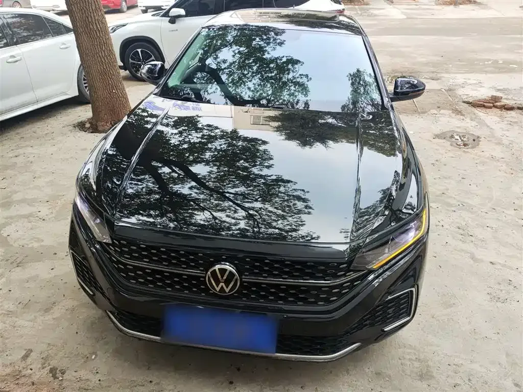 Volkswagen Passat — фото 4