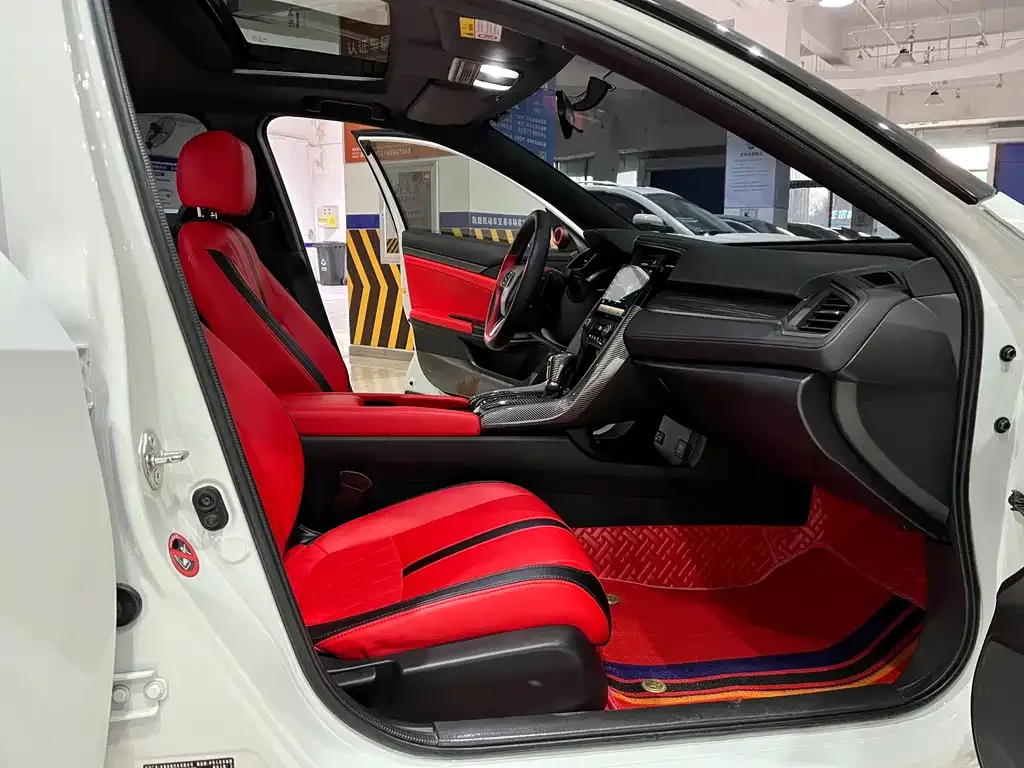 Honda Civic 2022 из CN, фото 9