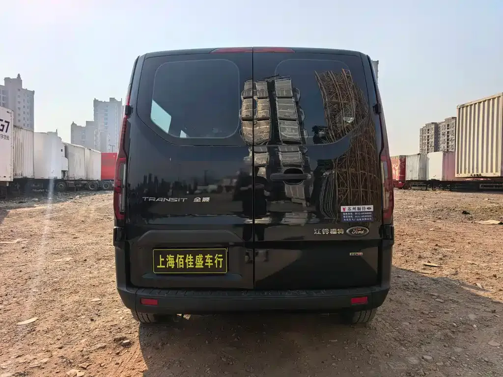Ford Transit 2024 из CN, фото 8