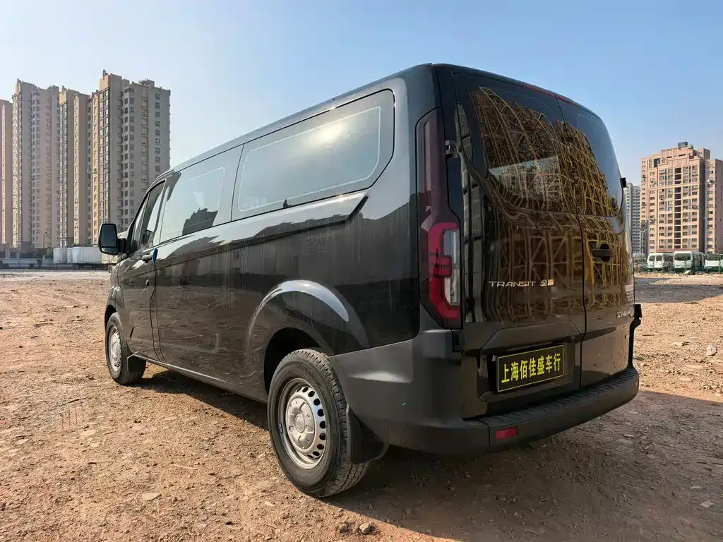 Ford Transit 2024 из CN, фото 9