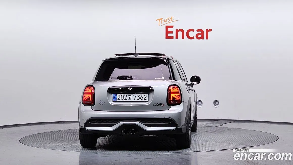 Mini Cooper 2024 из KR, фото 4
