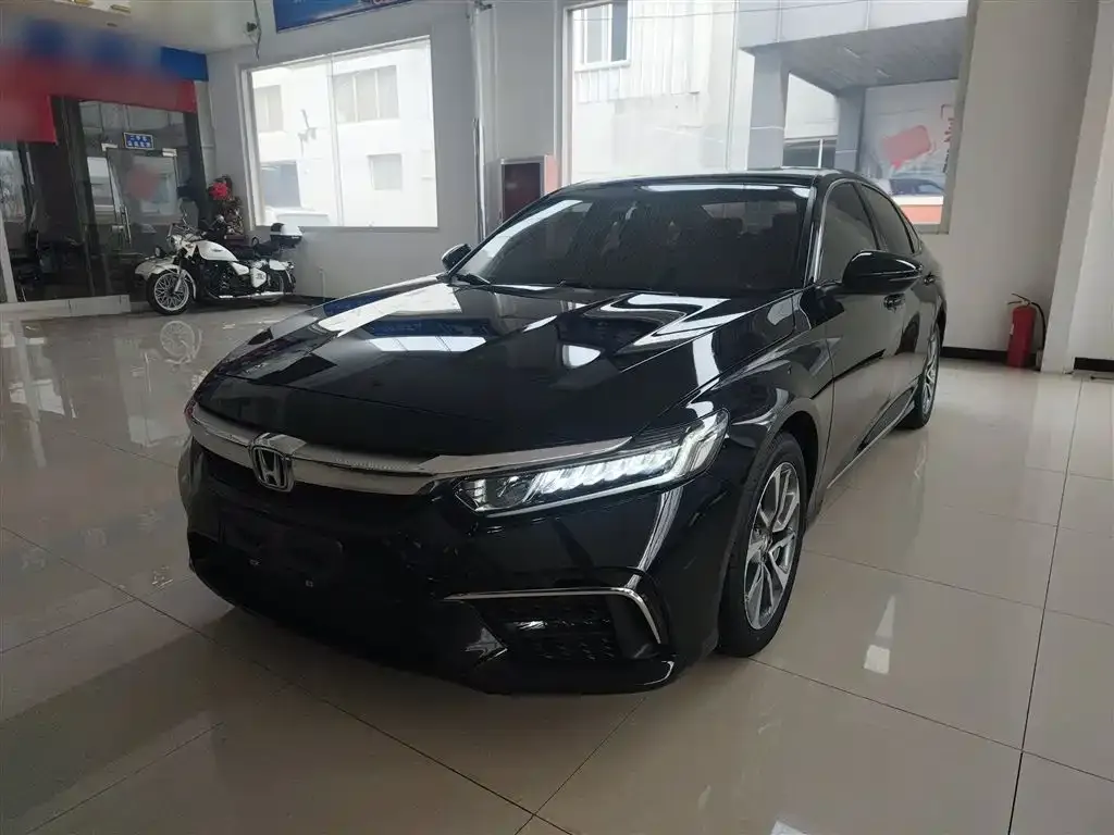 Honda Inspire — фото 1