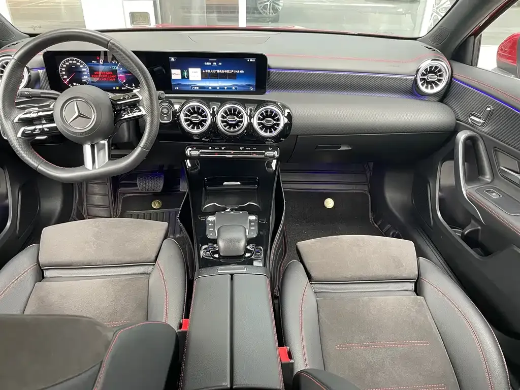 Mercedes-Benz A-Class — фото 2