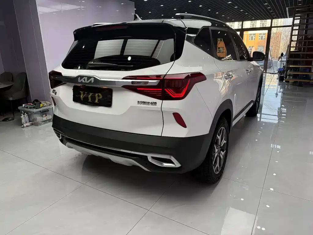 Kia KX3 2022 из CN, фото 5