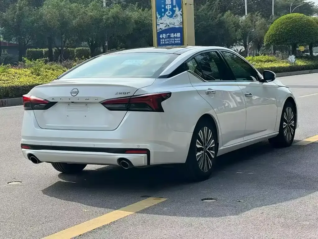 Nissan Teana 2023 из CN, фото 9