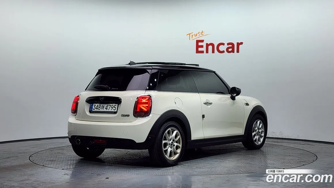 Mini Cooper 2021 из KR, фото 4