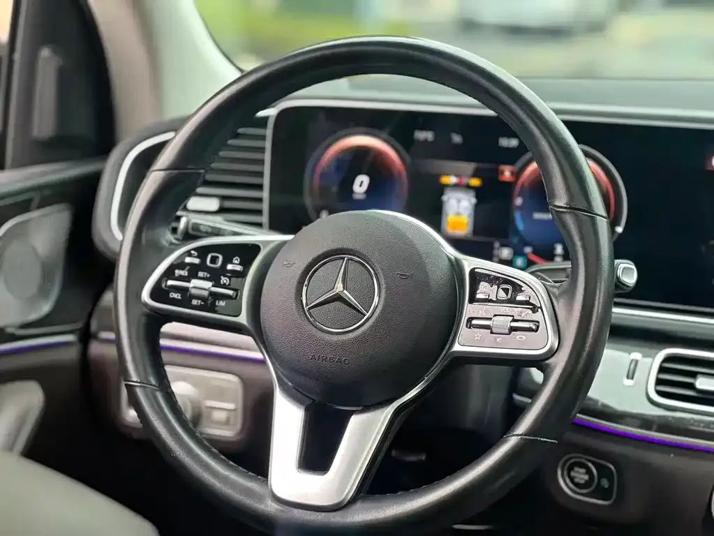 Mercedes-Benz GLE — фото 2