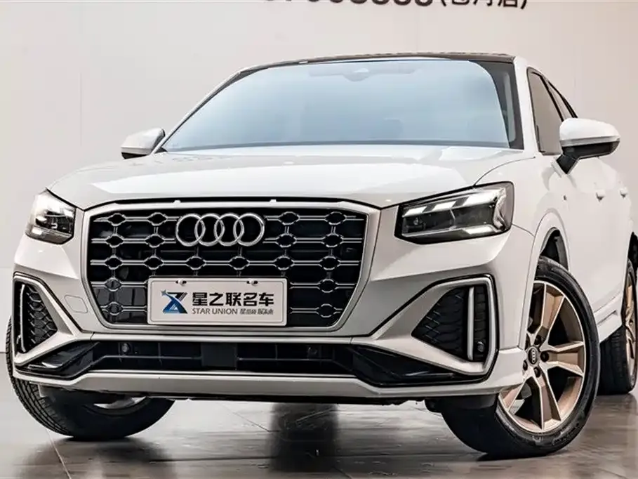 Audi Q2L 2023 из CN, фото 3
