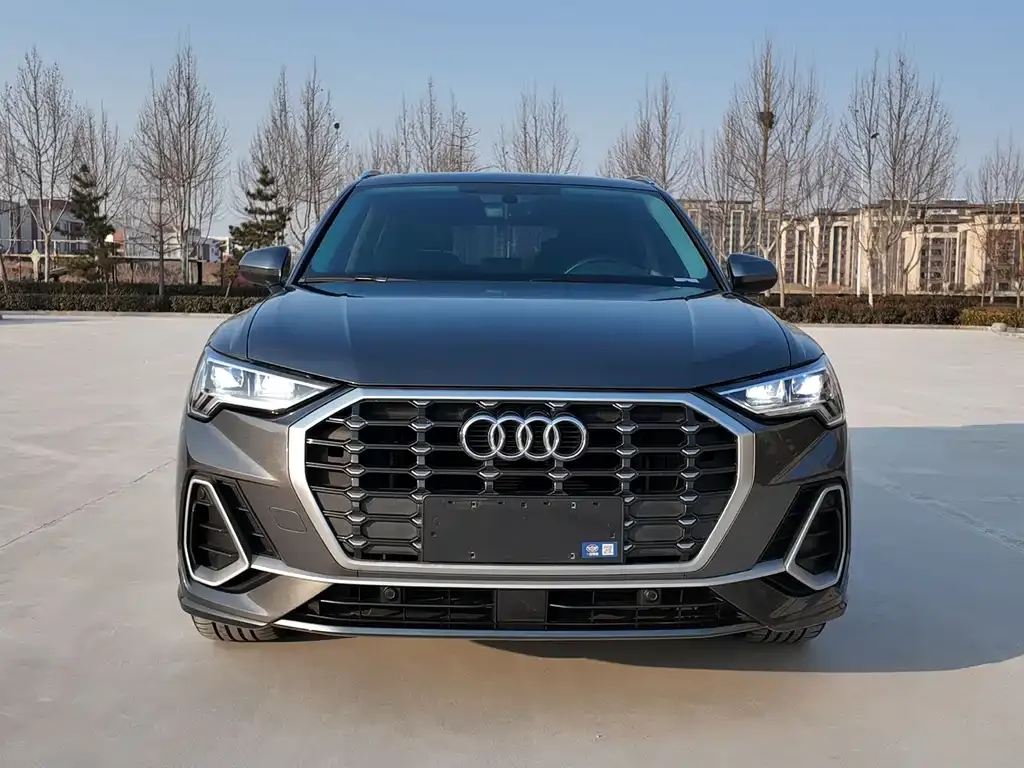Audi Q3 — фото 5