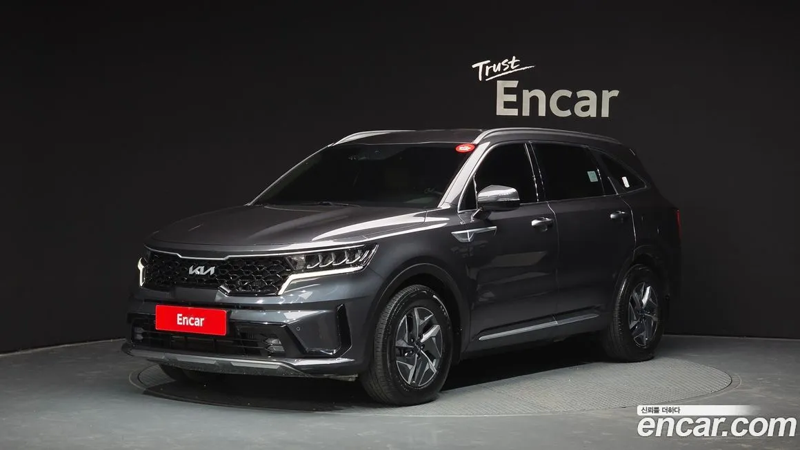 Kia Sorento — фото 1