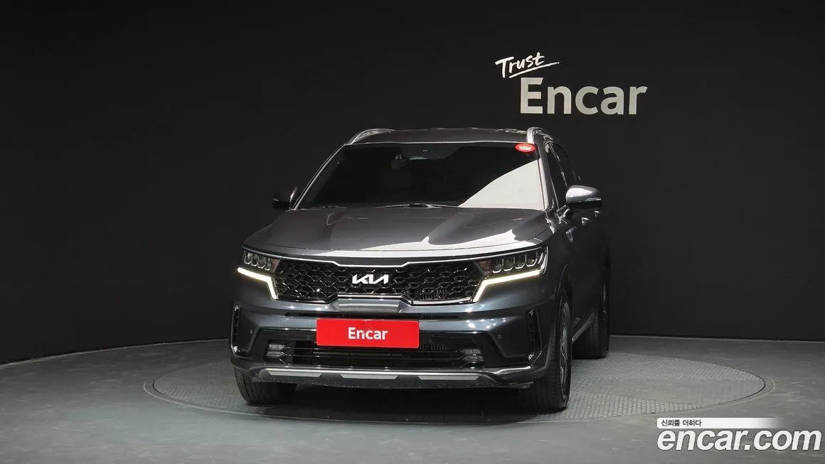 Kia Sorento — фото 8