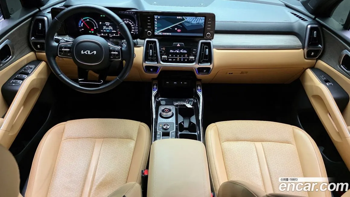 Kia Sorento — фото 6