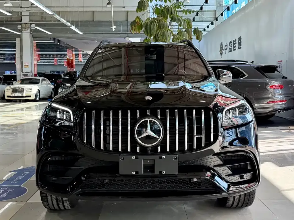 Mercedes-Benz GLS AMG — фото 1