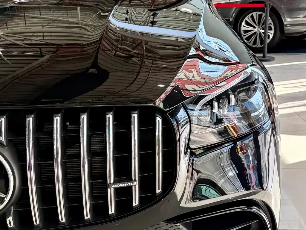 Mercedes-Benz GLS AMG — фото 6