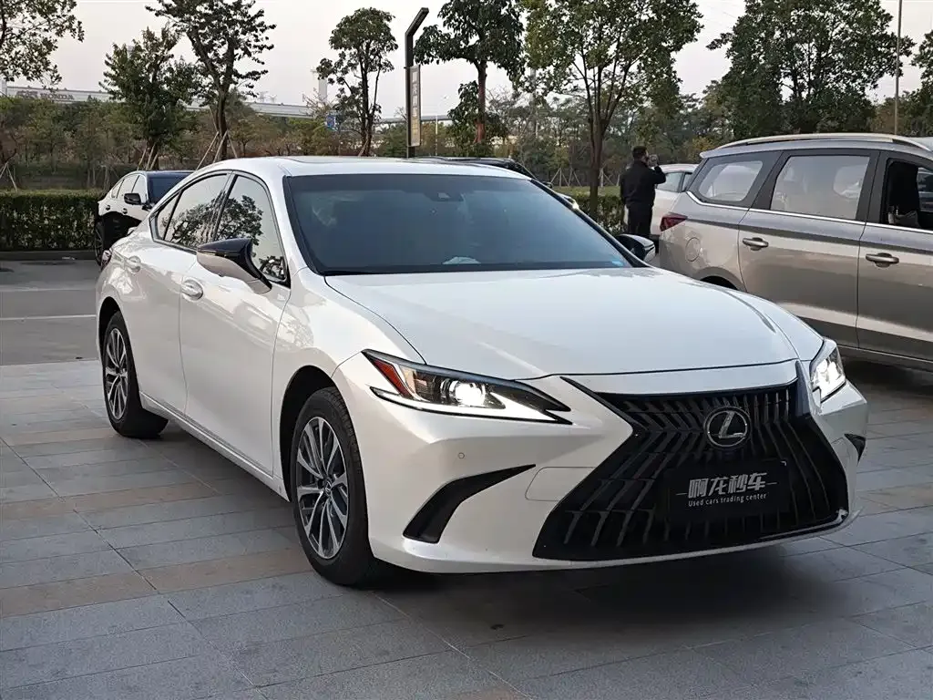 Lexus ES 2024 из CN, фото 10