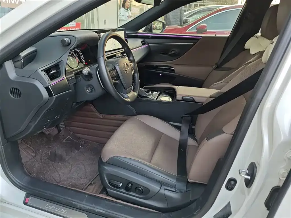 Lexus ES 2024 из CN, фото 8