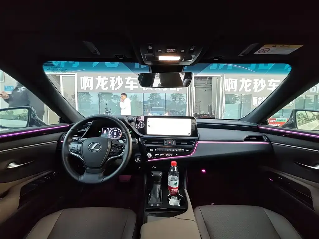 Lexus ES 2024 из CN, фото 2