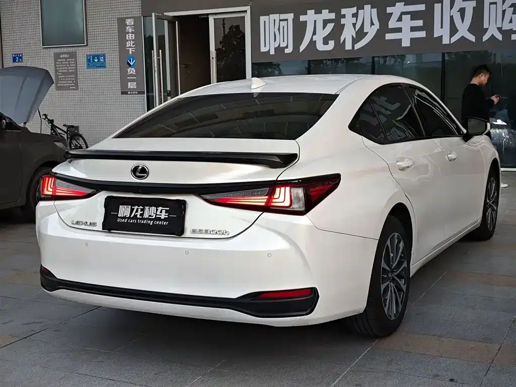 Lexus ES 2024 из CN, фото 6