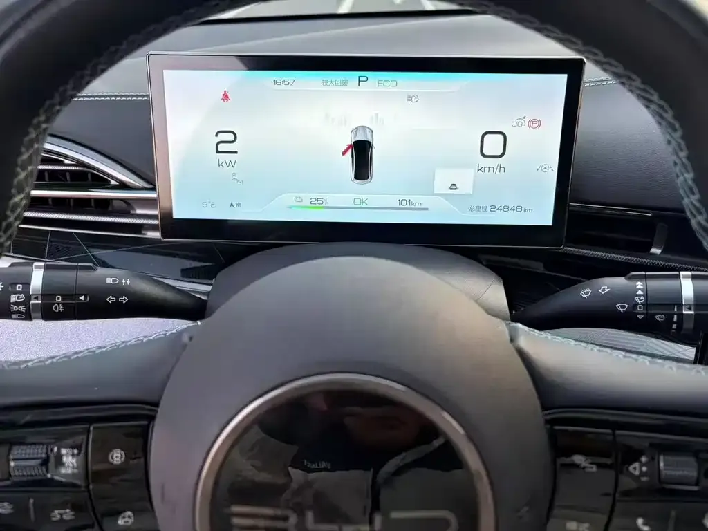BYD Seal — фото 2