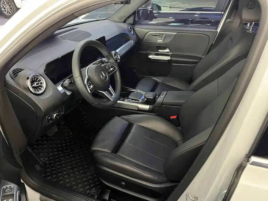 Mercedes-Benz GLB 2021 из CN, фото 8