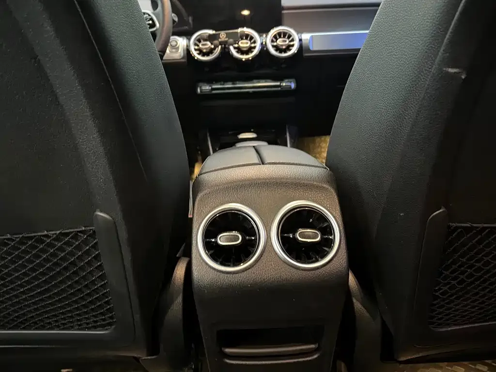 Mercedes-Benz GLB 2021 из CN, фото 2
