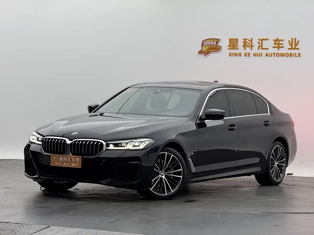 BMW 5 Series — фото 1