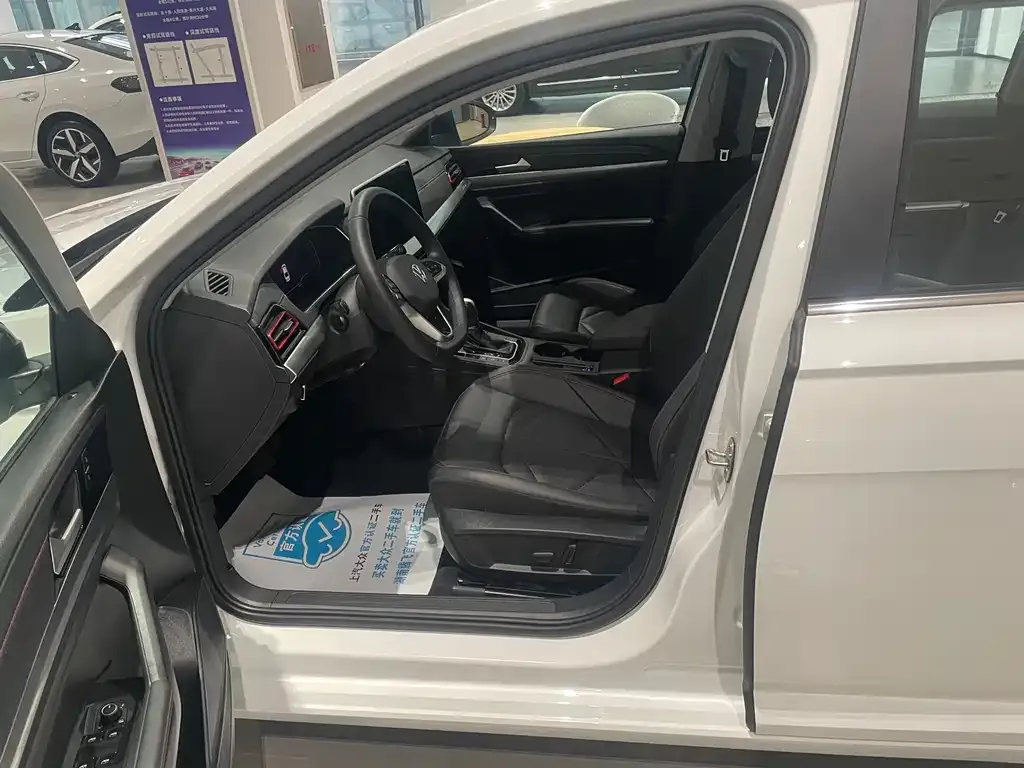 Volkswagen Lavida 2024 из CN, фото 10