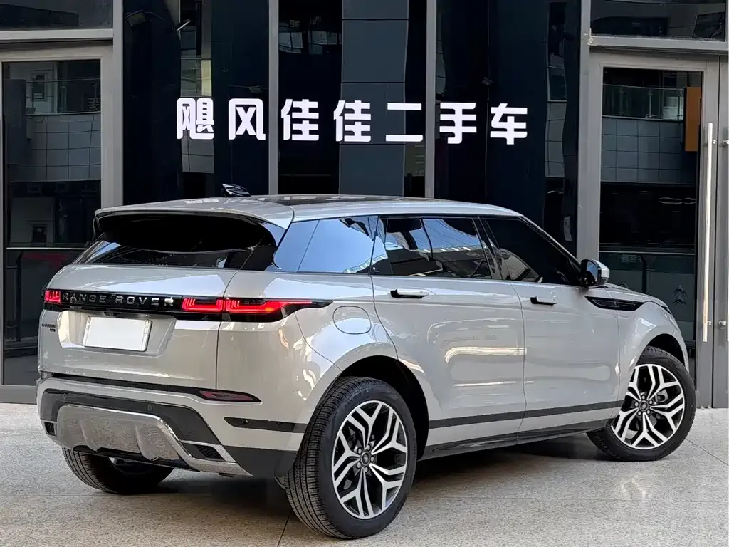 Land Rover Evoque — фото 10