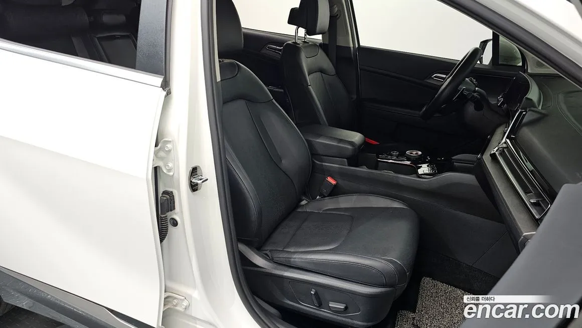 Kia Sportage — фото 10