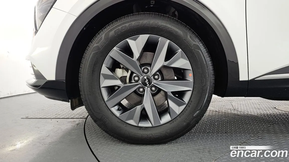 Kia Sportage — фото 5