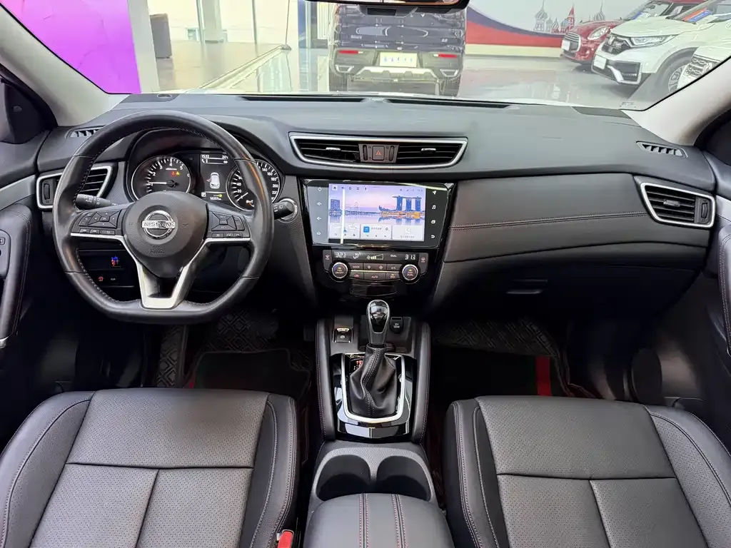 Nissan Qashqai — фото 4
