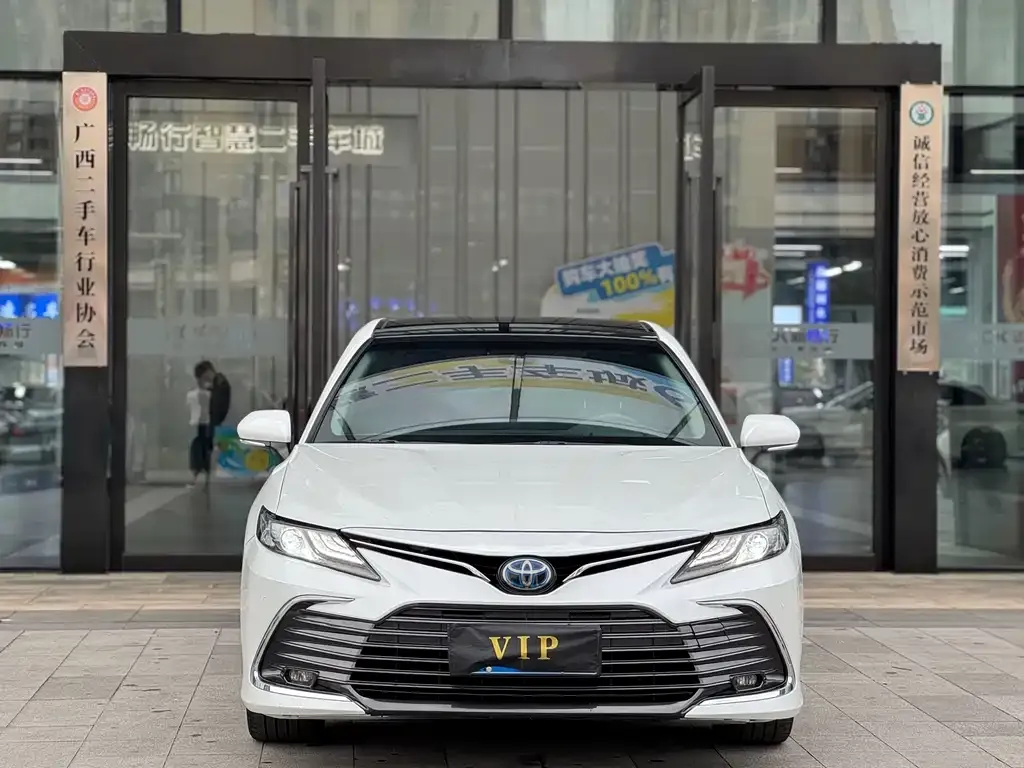 Toyota Camry 2021 из CN, фото 4