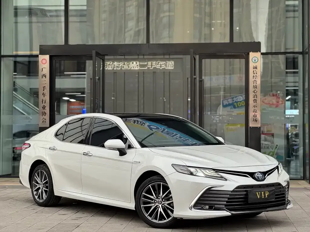 Toyota Camry 2021 из CN, фото 6