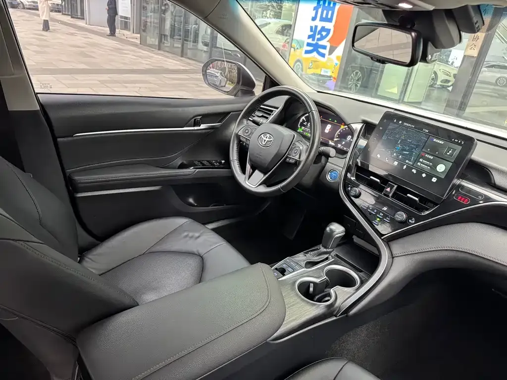 Toyota Camry 2021 из CN, фото 7
