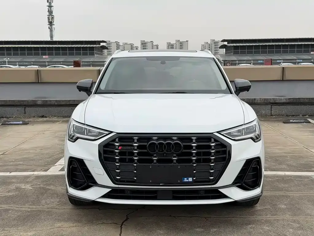 Audi Q3 2022 из CN, фото 8