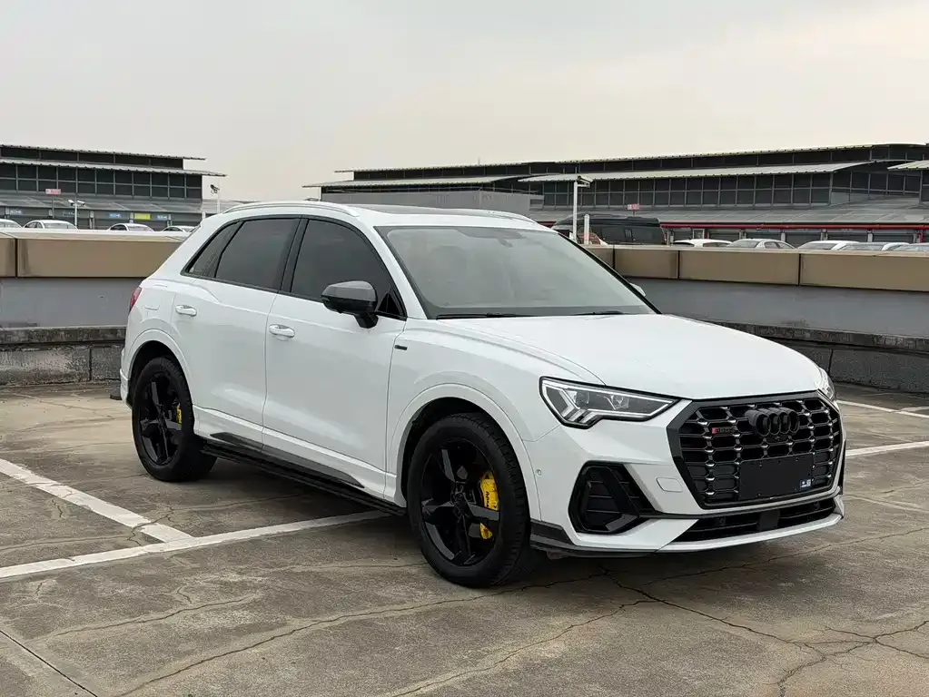 Audi Q3 2022 из CN, фото 4
