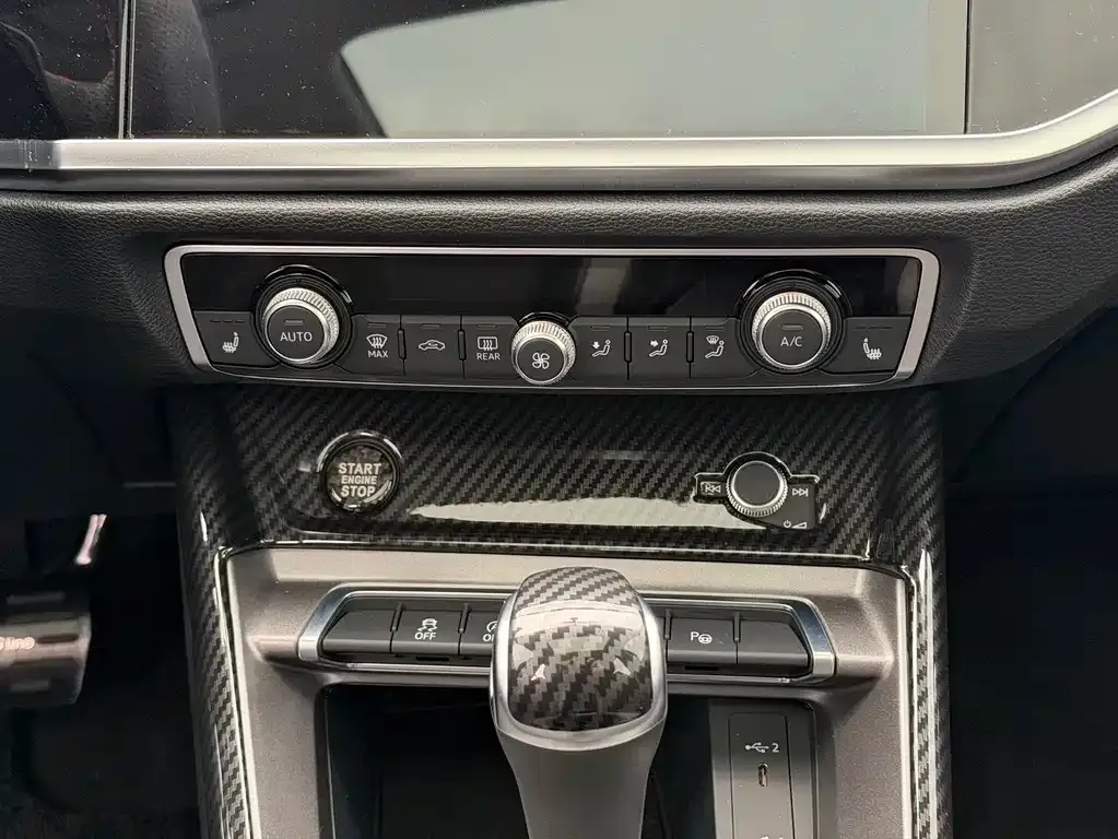 Audi Q3 2022 из CN, фото 2
