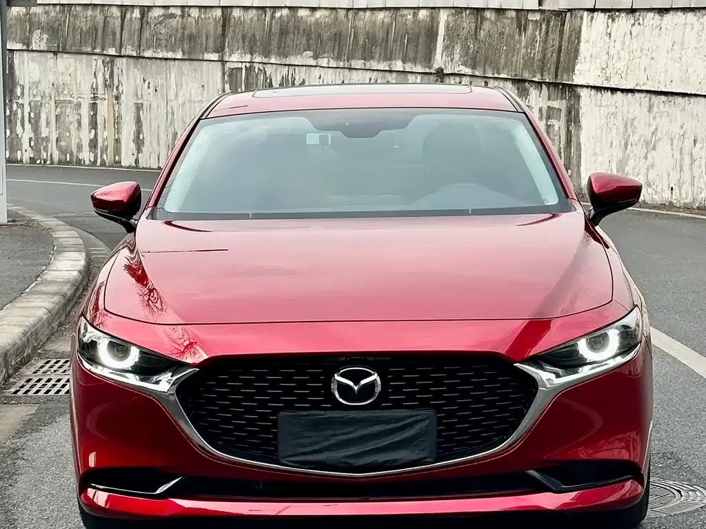 Mazda 3 Axela — фото 4