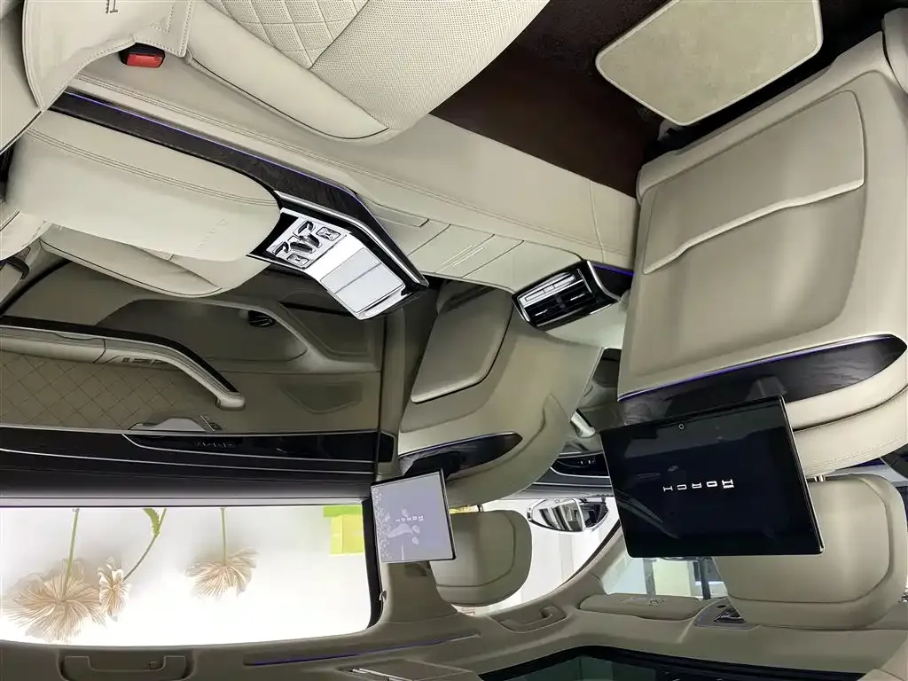 Audi A8 2024 из CN, фото 4