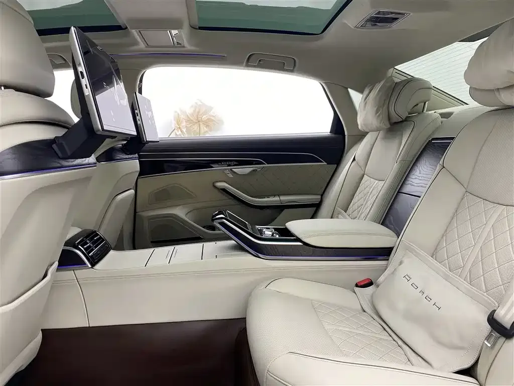 Audi A8 2024 из CN, фото 5