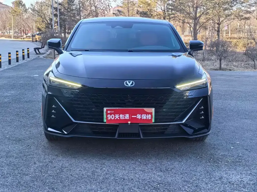 Changan UNI-V iDD 2023 из CN, фото 4